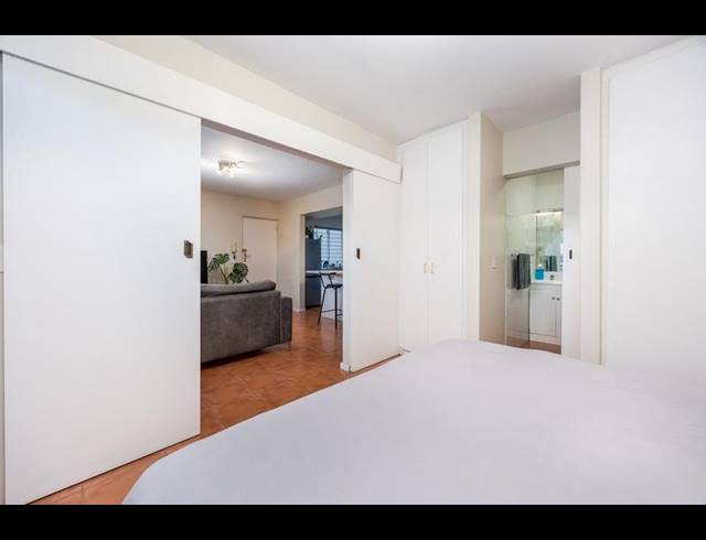 1 BEDROOM PROPERTY TO RENT IN KENRIDGE